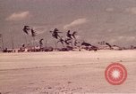 Image Bataille de Tarawa Tarawa Îles Gilbert, 1943, de la seconde 31 séquences d'archives historiques vidéo 65675072670