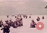 Image Bataille de Tarawa Tarawa Îles Gilbert, 1943, de la seconde 17 séquences d'archives historiques vidéo 65675072671
