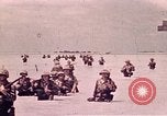 Image Bataille de Tarawa Tarawa Îles Gilbert, 1943, de la seconde 19 séquences d'archives historiques vidéo 65675072671