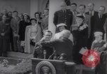 Image Le président Harry S Truman présente les médailles d'Honneur Washington DC USA, 1952, de la seconde 12 séquences d'archives historiques vidéo 65675072673