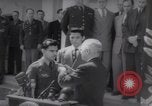Image Le président Harry S Truman présente les médailles d'Honneur Washington DC USA, 1952, de la seconde 20 séquences d'archives historiques vidéo 65675072673