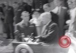 Image Le président Harry S Truman présente les médailles d'Honneur Washington DC USA, 1952, de la seconde 33 séquences d'archives historiques vidéo 65675072673