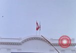 Image de gardes du palais Tunis Tunisie, 1959, de la seconde 22 séquences d'archives historiques vidéo 65675072708
