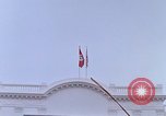 Image de gardes du palais Tunis Tunisie, 1959, de la seconde 28 séquences d'archives historiques vidéo 65675072708