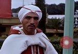 Image de gardes du palais Tunis Tunisie, 1959, de la seconde 54 séquences d'archives historiques vidéo 65675072708