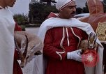 Image de gardes du palais Tunis Tunisie, 1959, de la seconde 13 séquences d'archives historiques vidéo 65675072709