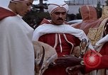 Image de gardes du palais Tunis Tunisie, 1959, de la seconde 19 séquences d'archives historiques vidéo 65675072709