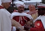 Image de gardes du palais Tunis Tunisie, 1959, de la seconde 21 séquences d'archives historiques vidéo 65675072709