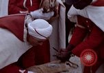 Image de gardes du palais Tunis Tunisie, 1959, de la seconde 23 séquences d'archives historiques vidéo 65675072709