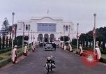 Image de gardes du palais Tunis Tunisie, 1959, de la seconde 21 séquences d'archives historiques vidéo 65675072713