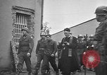Image Le civil allemand Matthias Gierens a été exécuté Rheinbach Allemagne, 1945, de la seconde 6 séquences d'archives historiques vidéo 65675072726
