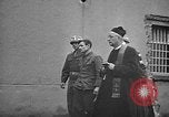 Image Le civil allemand Matthias Gierens a été exécuté Rheinbach Allemagne, 1945, de la seconde 10 séquences d'archives historiques vidéo 65675072726