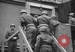 Image Le civil allemand Matthias Gierens a été exécuté Rheinbach Allemagne, 1945, de la seconde 14 séquences d'archives historiques vidéo 65675072726