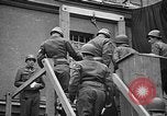Image Le civil allemand Matthias Gierens a été exécuté Rheinbach Allemagne, 1945, de la seconde 15 séquences d'archives historiques vidéo 65675072726