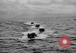Standbild alliierten Truppen erobern Balikpapan Borneo Indonesien, 1945, aus Sekunde 50 historischem Filmmaterial Videoclip 65675072727