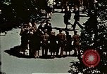 Standbild V-E Day Feier Paris Frankreich, 1945, aus Sekunde 6 historischem Filmmaterial Videoclip 65675072728
