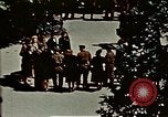 Standbild V-E Day Feier Paris Frankreich, 1945, aus Sekunde 11 historischem Filmmaterial Videoclip 65675072728