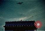 Standbild V-E Day Feier Paris Frankreich, 1945, aus Sekunde 19 historischem Filmmaterial Videoclip 65675072728