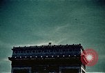 Standbild V-E Day Feier Paris Frankreich, 1945, aus Sekunde 34 historischem Filmmaterial Videoclip 65675072728