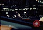 Standbild V-E Day Feier Paris Frankreich, 1945, aus Sekunde 49 historischem Filmmaterial Videoclip 65675072728