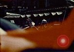 Standbild V-E Day Feier Paris Frankreich, 1945, aus Sekunde 53 historischem Filmmaterial Videoclip 65675072728