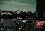 Standbild V-E Day Feier Paris Frankreich, 1945, aus Sekunde 61 historischem Filmmaterial Videoclip 65675072728