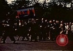Immagine di V-e celebrazione della festa Parigi Francia, 1945, secondo 28 filmato di repertorio 65675072729