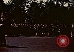 Immagine di V-e celebrazione della festa Parigi Francia, 1945, secondo 34 filmato di repertorio 65675072729
