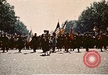 Immagine di V-e celebrazione della festa Londra Inghilterra Regno Unito, 1945, secondo 58 filmato di repertorio 65675072730