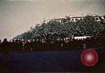 Immagine di V-e celebrazione della festa Teatro europeo, 1945, secondo 11 filmato di repertorio 65675072731