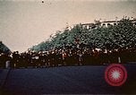 Immagine di V-e celebrazione della festa Teatro europeo, 1945, secondo 38 filmato di repertorio 65675072731