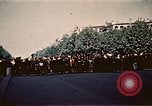 Immagine di V-e celebrazione della festa Teatro europeo, 1945, secondo 47 filmato di repertorio 65675072731