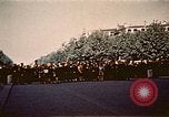 Immagine di V-e celebrazione della festa Teatro europeo, 1945, secondo 48 filmato di repertorio 65675072731
