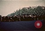 Immagine di V-e celebrazione della festa Teatro europeo, 1945, secondo 56 filmato di repertorio 65675072731