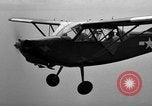 Standbild L-5 Sentinel Flugzeuge Saidor New Guinea, 1944, aus Sekunde 3 historischem Filmmaterial Videoclip 65675072746