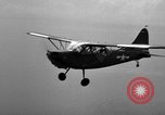 Standbild L-5 Sentinel Flugzeuge Saidor New Guinea, 1944, aus Sekunde 4 historischem Filmmaterial Videoclip 65675072746