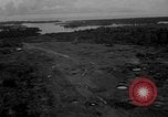 Standbild L-5 Sentinel Flugzeuge Saidor New Guinea, 1944, aus Sekunde 14 historischem Filmmaterial Videoclip 65675072746