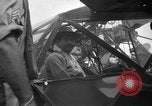 Standbild L-5 Sentinel Flugzeuge Saidor New Guinea, 1944, aus Sekunde 62 historischem Filmmaterial Videoclip 65675072746