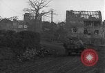 Immagine di Sherman M-4 serbatoi Grosshau Germania, 1944, secondo 13 filmato di repertorio 65675072755