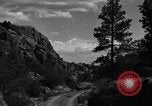 Image l'or à la batée Arizona United States USA, 1920, de la seconde 6 séquences d'archives historiques vidéo 65675072788