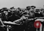 Immagine di Heinrich Himmler con Karl-Gustav Sauberzweig Neuhammer Germania, 1943, secondo 13 filmato di repertorio 65675072797