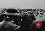 Immagine di Heinrich Himmler con Karl-Gustav Sauberzweig Neuhammer Germania, 1943, secondo 16 filmato di repertorio 65675072797