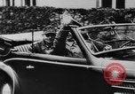 Immagine di Heinrich Himmler con Karl-Gustav Sauberzweig Neuhammer Germania, 1943, secondo 37 filmato di repertorio 65675072797