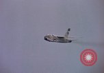 Immagine di RF-8un aeromobile Point Mugu California USA, 1963, secondo 4 filmato di repertorio 65675072810