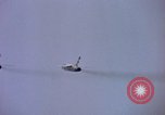 Immagine di RF-8un aeromobile Point Mugu California USA, 1963, secondo 28 filmato di repertorio 65675072810