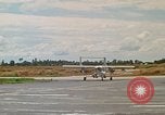 Image poneys noir Vietnam, 1971, de la seconde 8 séquences d'archives historiques vidéo 65675072818