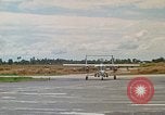 Image poneys noir Vietnam, 1971, de la seconde 9 séquences d'archives historiques vidéo 65675072818