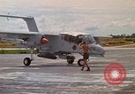 Image poneys noir Vietnam, 1971, de la seconde 22 séquences d'archives historiques vidéo 65675072818
