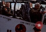 Image poneys noir Vietnam, 1971, de la seconde 37 séquences d'archives historiques vidéo 65675072818