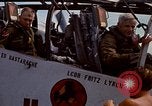 Image poneys noir Vietnam, 1971, de la seconde 41 séquences d'archives historiques vidéo 65675072818